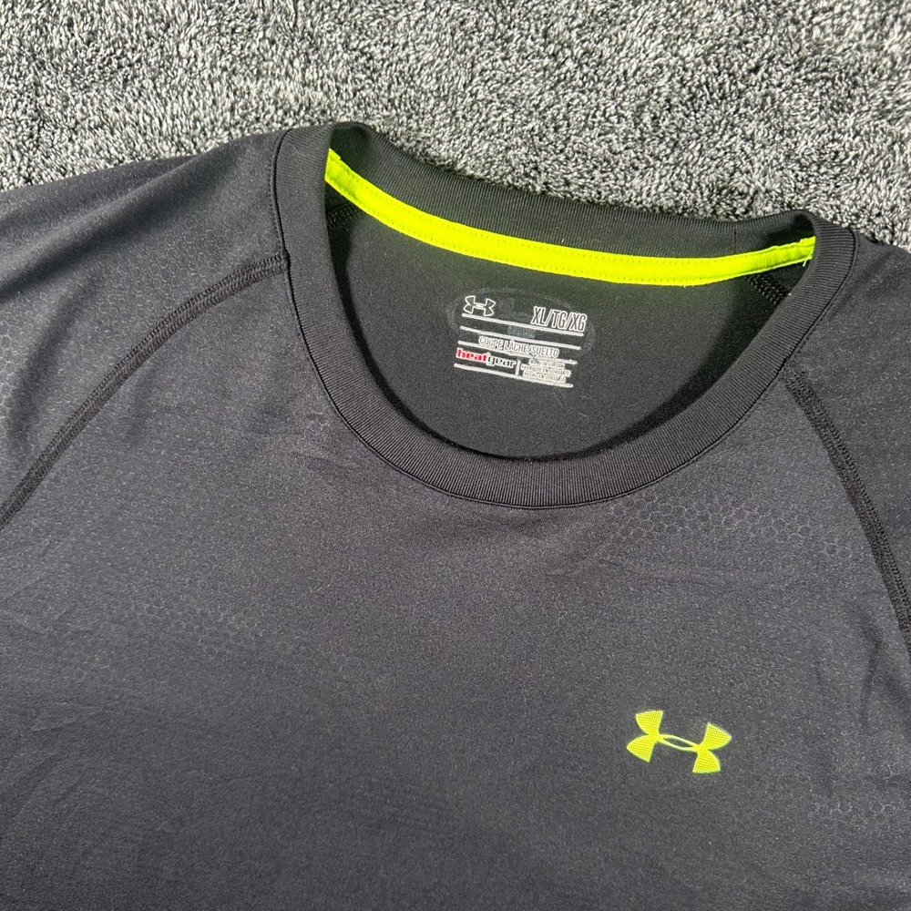 Under Armour T-Shirt Mens XL HeatGear Black Lime Green Hexagon Pattern Gym Top